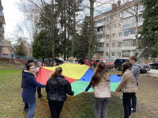 Настали теплые дни и ребята с ОВЗ от 18 лет и старше из инклюзивного клуба